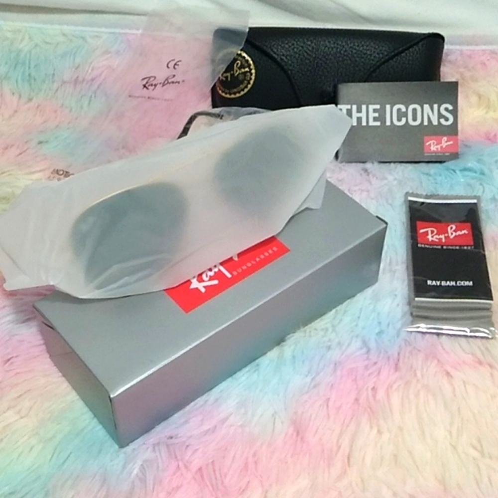 NEW Authentic Ray-Ban Aviator Sunglasses W Everything Shown - Picture 9 of 9